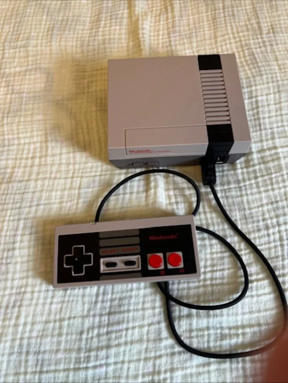 Nintendo NES Classic Edition Console with 1 Controller